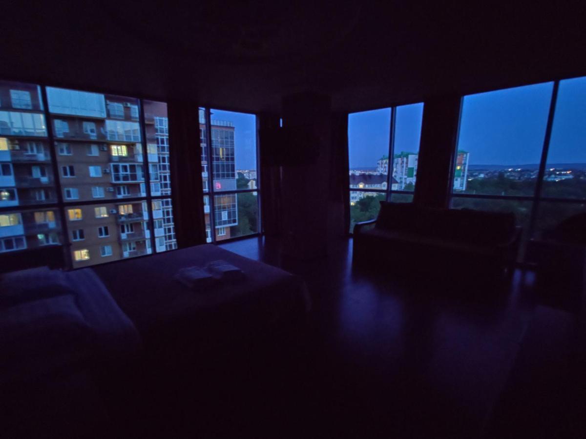 Micromegas Apartments Czerniowce Zewnętrze zdjęcie